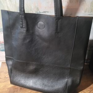 Seven Days Black Tote Bag With Magnet Close.